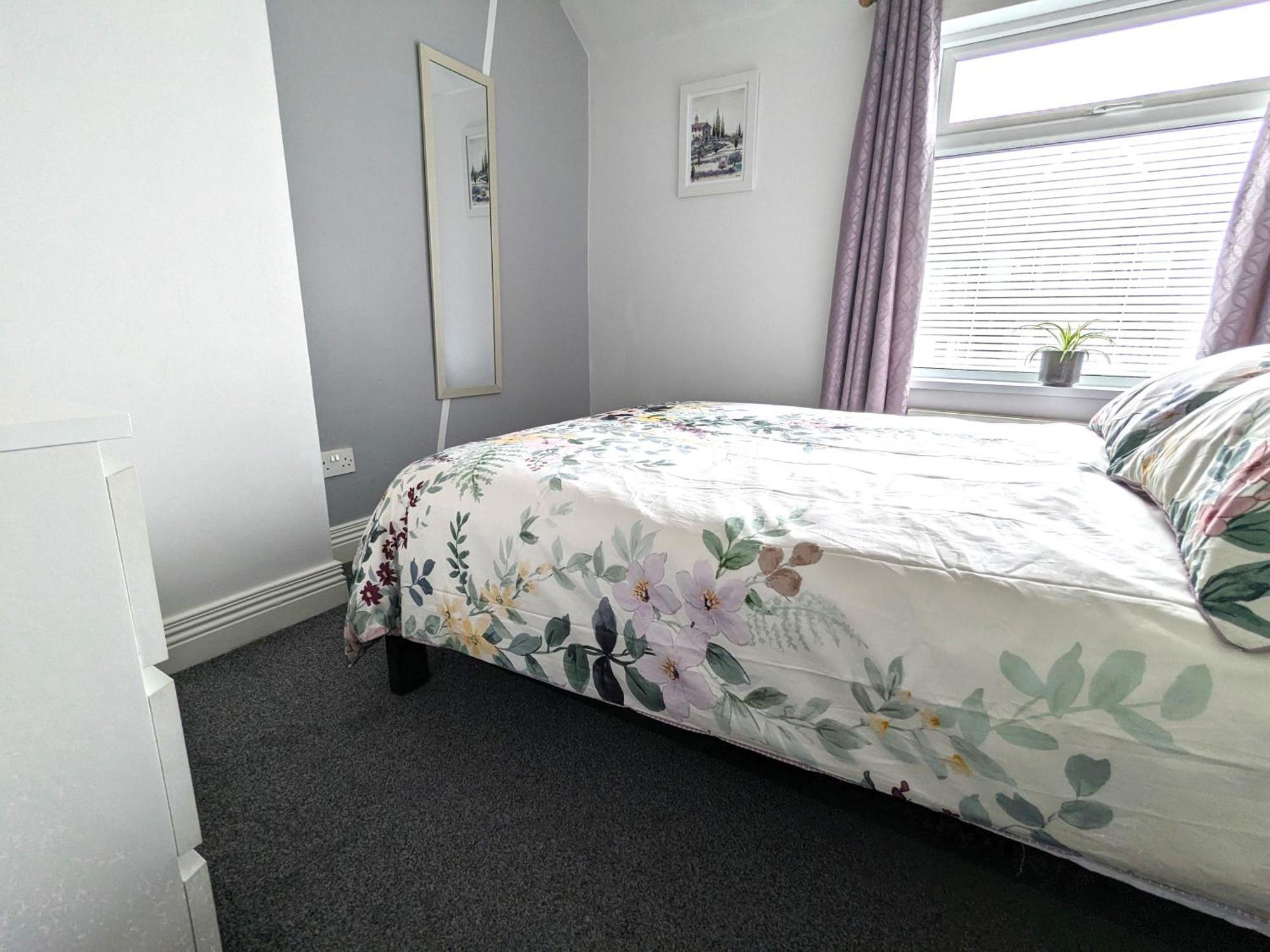 Heart Of Belfast With Private Garden Villa Exterior photo
