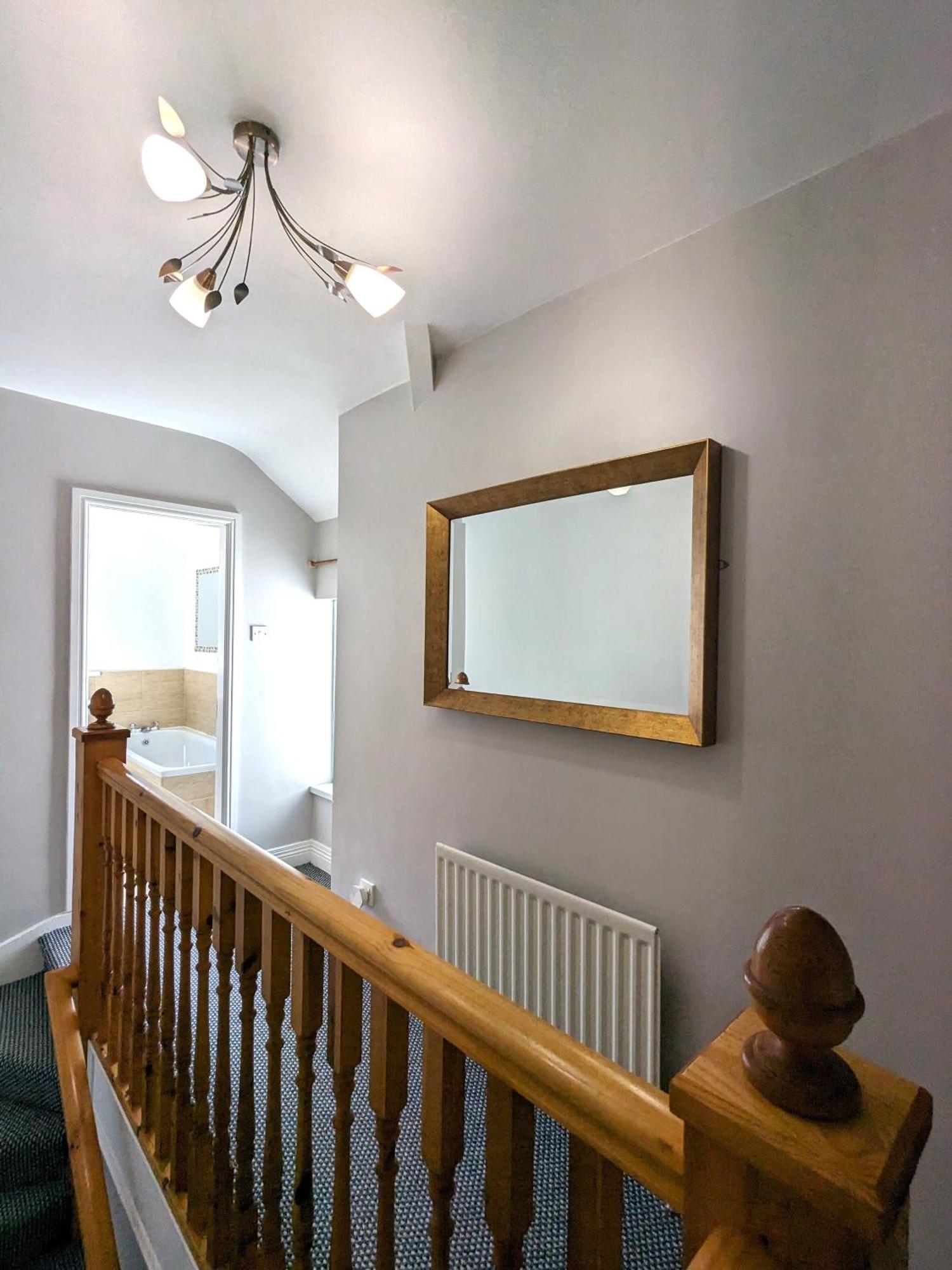 Heart Of Belfast With Private Garden Villa Exterior photo